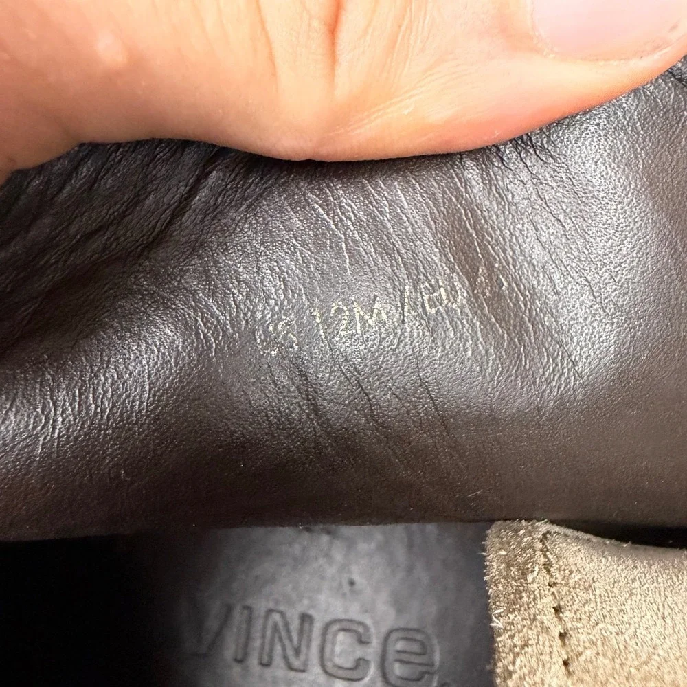 Vince Mens Tan Suede Desert Chukka Boots Made in Italy Crepe Sole 12M